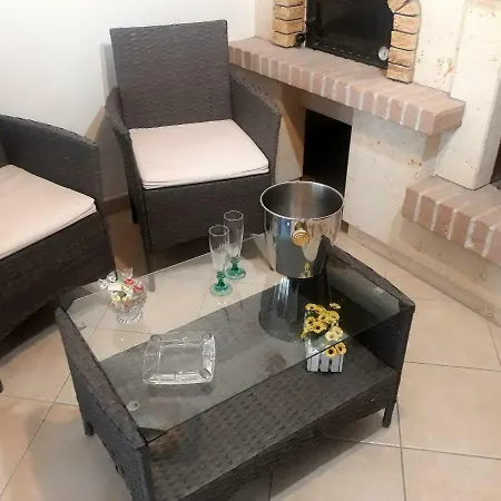 Casa Vacanze Carmen Монтесильвано