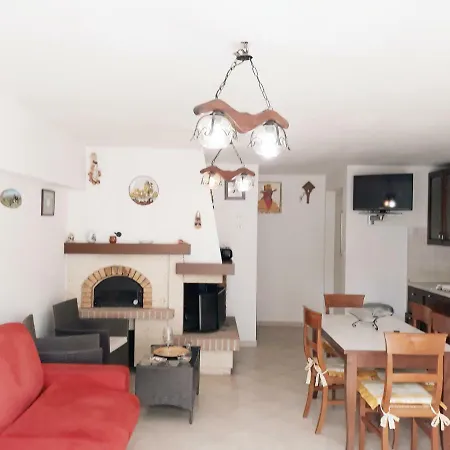 Casa Vacanze Carmen Апартаменты Монтесильвано