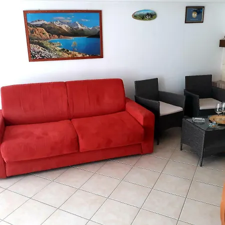 Casa Vacanze Carmen Апартаменты *
